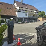 Apart-hôtel Pont-de-thielle 3*