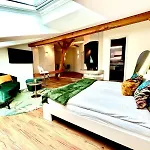 Apart-hôtel Pont-de-thielle Hotel 3*