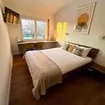 Apart-hôtel Pont-de-thielle Hotel 3*