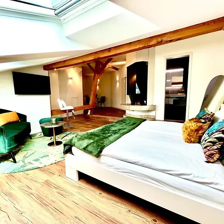 Pont-de-thielle Hotell 3*