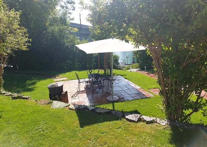 Hotell Pont-de-thielle 3*