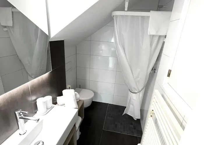 Hotell Pont-de-thielle