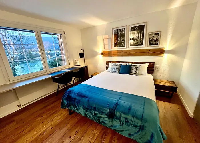 Hotel Apart-hôtel Pont-de-thielle 3*